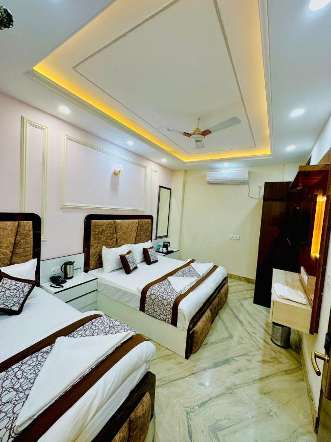 Hotel Samrat Residency 10 Mints Walking Distance Nizamuddin Railway Station Νέο Δελχί Εξωτερικό φωτογραφία