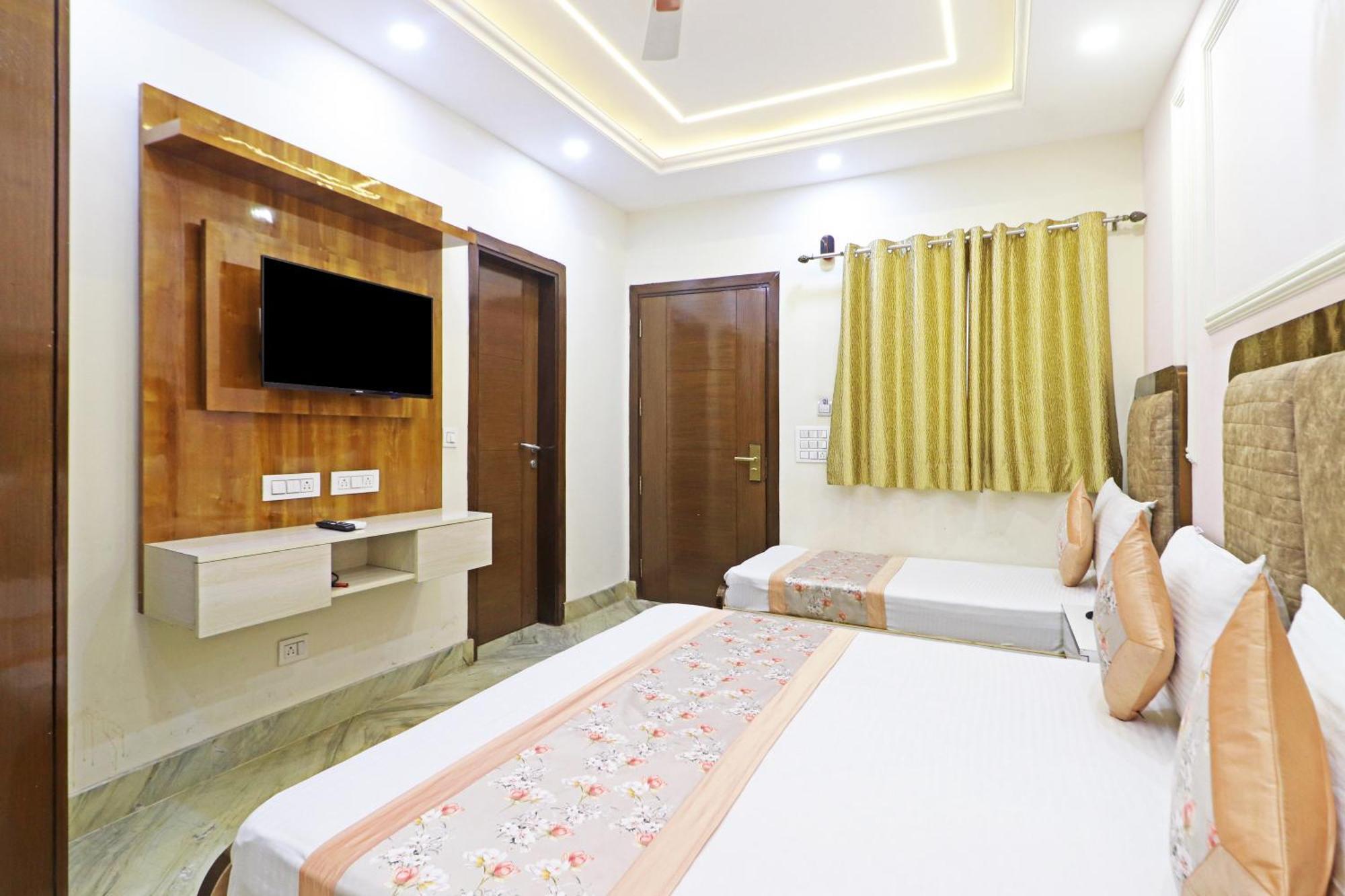 Hotel Samrat Residency 10 Mints Walking Distance Nizamuddin Railway Station Νέο Δελχί Εξωτερικό φωτογραφία