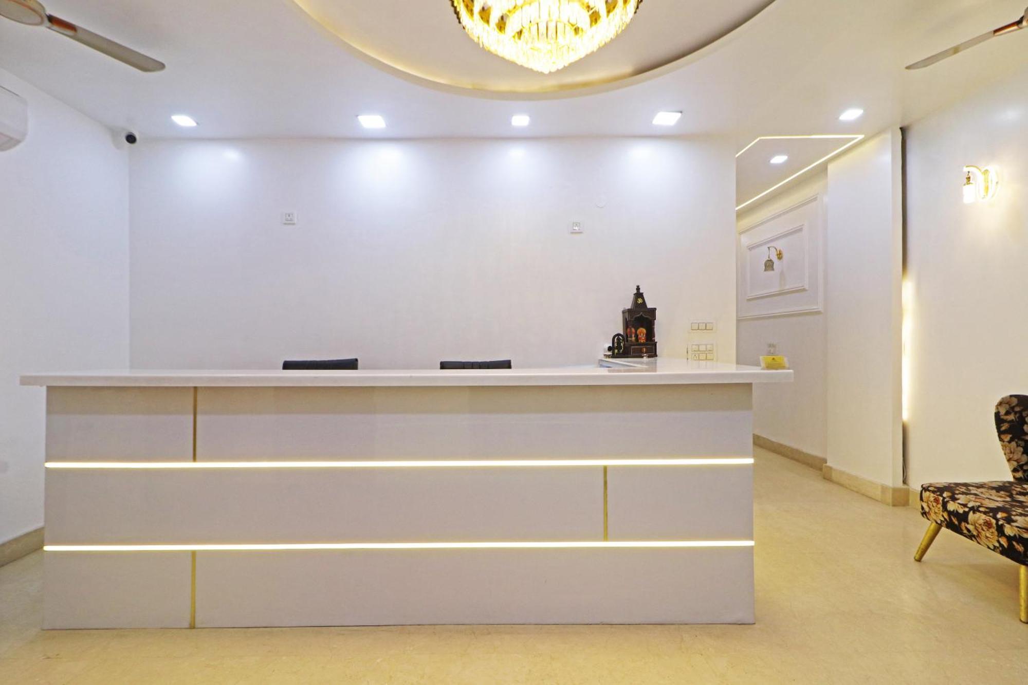 Hotel Samrat Residency 10 Mints Walking Distance Nizamuddin Railway Station Νέο Δελχί Εξωτερικό φωτογραφία