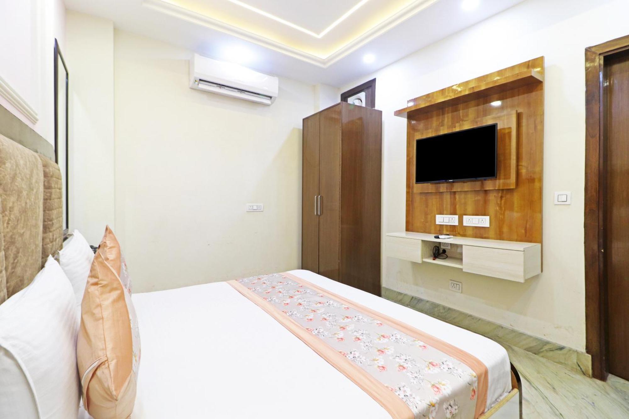 Hotel Samrat Residency 10 Mints Walking Distance Nizamuddin Railway Station Νέο Δελχί Εξωτερικό φωτογραφία