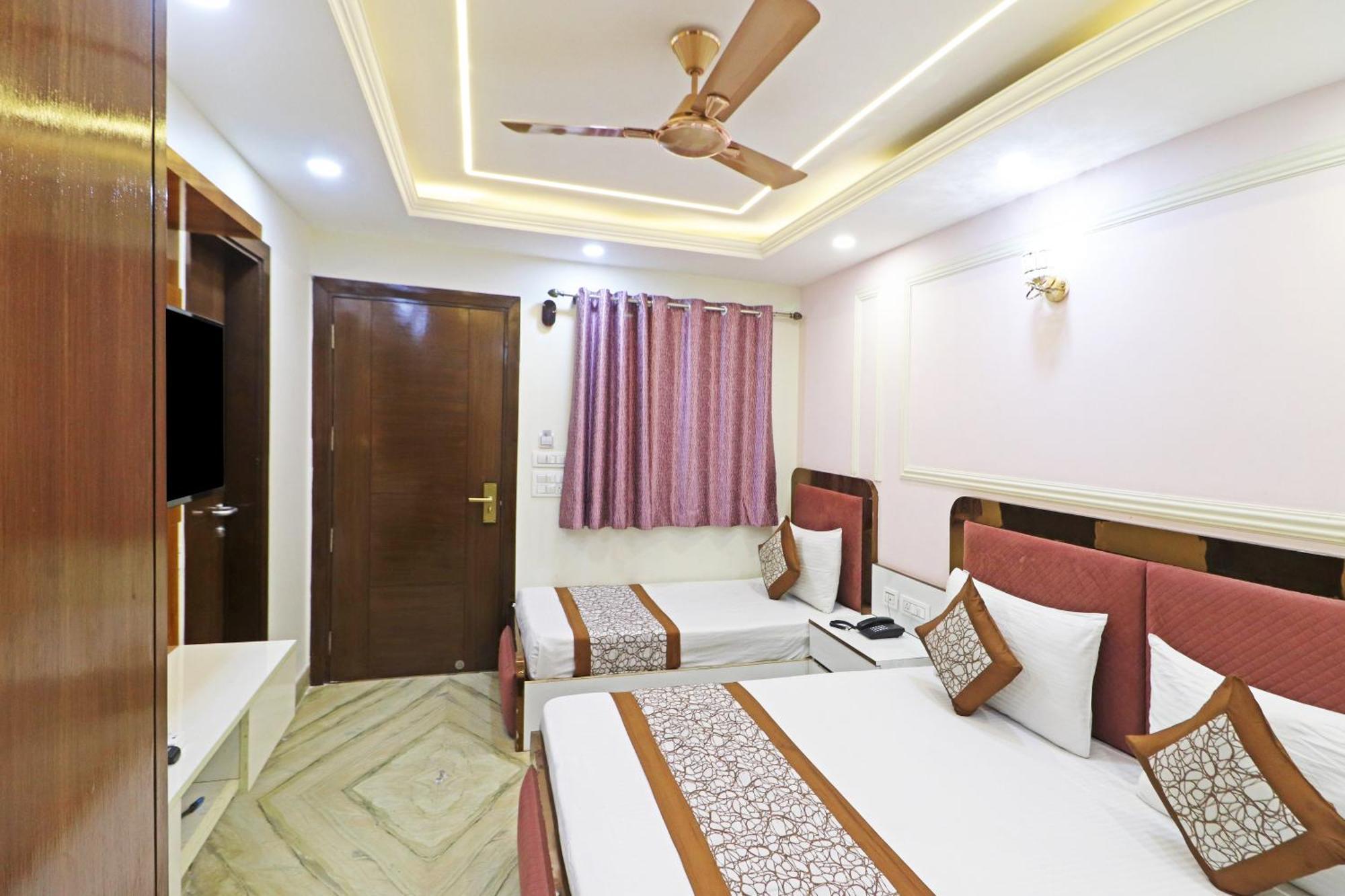 Hotel Samrat Residency 10 Mints Walking Distance Nizamuddin Railway Station Νέο Δελχί Εξωτερικό φωτογραφία
