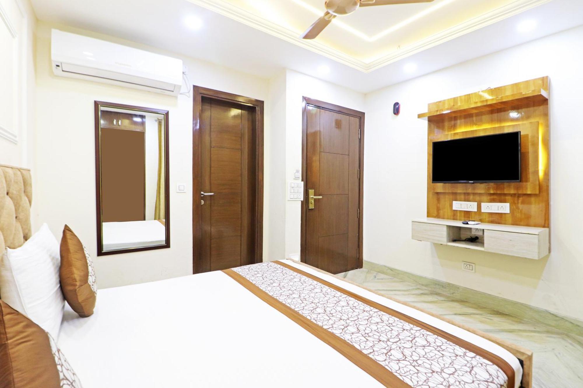 Hotel Samrat Residency 10 Mints Walking Distance Nizamuddin Railway Station Νέο Δελχί Εξωτερικό φωτογραφία