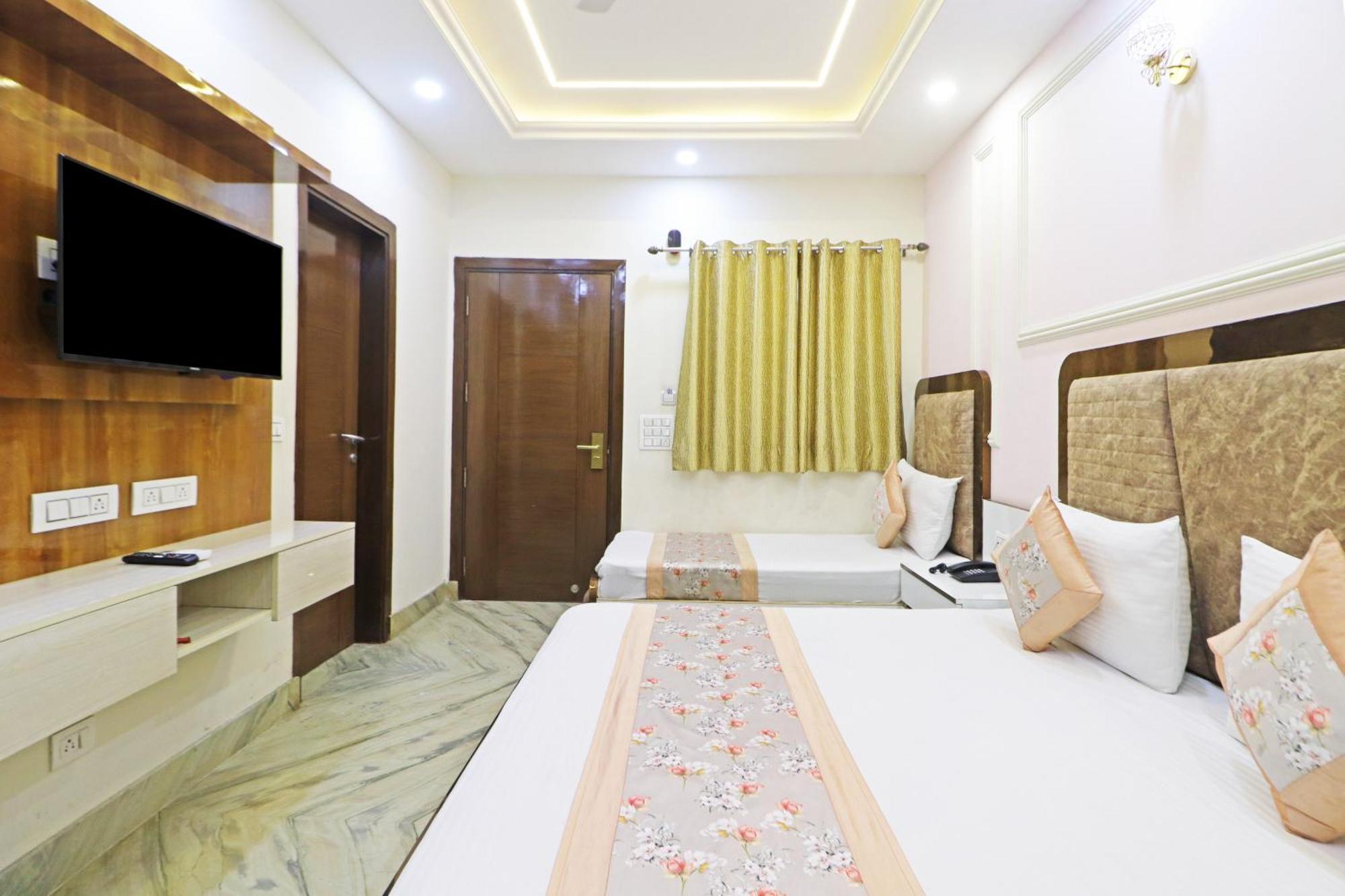 Hotel Samrat Residency 10 Mints Walking Distance Nizamuddin Railway Station Νέο Δελχί Εξωτερικό φωτογραφία