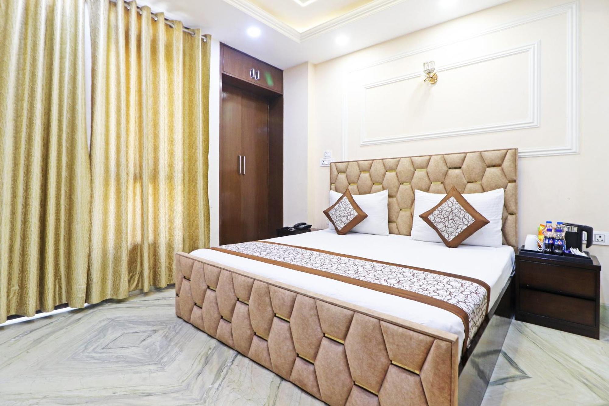 Hotel Samrat Residency 10 Mints Walking Distance Nizamuddin Railway Station Νέο Δελχί Εξωτερικό φωτογραφία