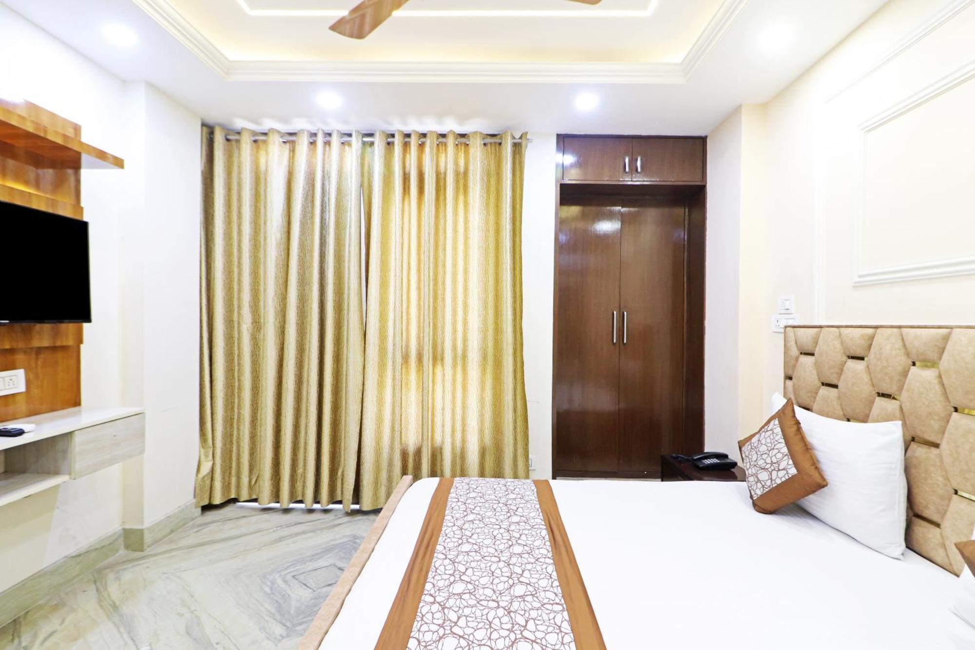 Hotel Samrat Residency 10 Mints Walking Distance Nizamuddin Railway Station Νέο Δελχί Εξωτερικό φωτογραφία